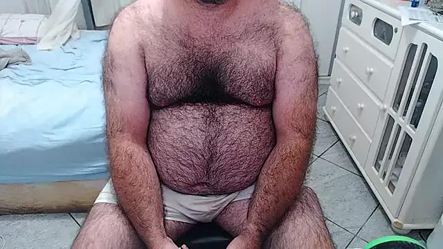 MysterBearMG on StripChat