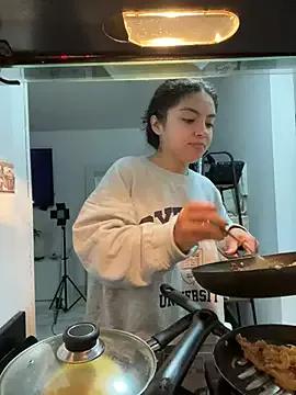 Nathcurly_ on StripChat