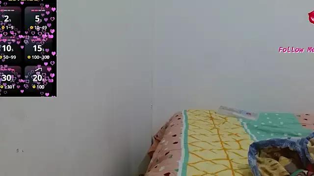 naugtyqueen on StripChat