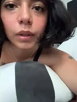 Freechat NicolRoss_ on StripChat