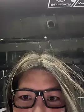 Ninazhang on StripChat