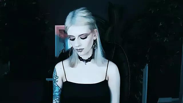 Noah_ElmerX on StripChat