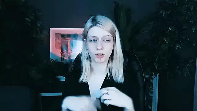 Noah_ElmerX on StripChat