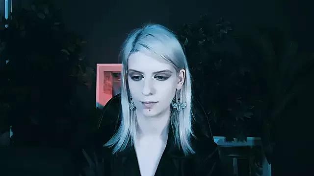 Noah_ElmerX on StripChat