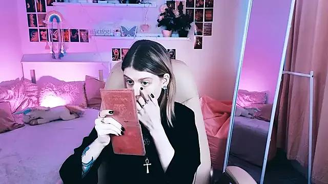 Noah_ElmerX on StripChat