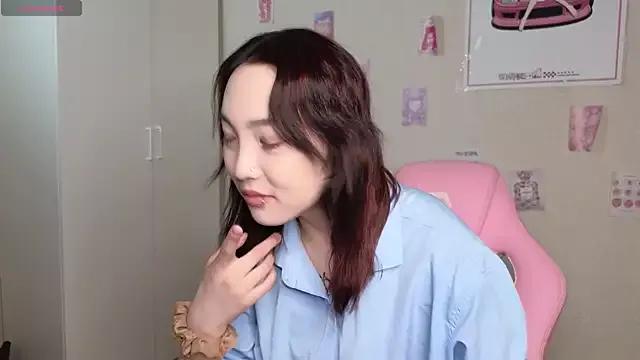 OdetteBiddy on StripChat