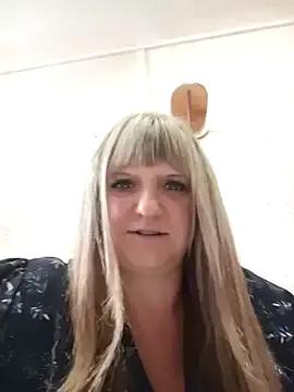 Office_Albertina on StripChat