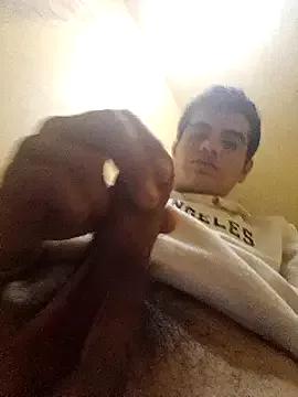 Freechat Ortiz3404 on StripChat
