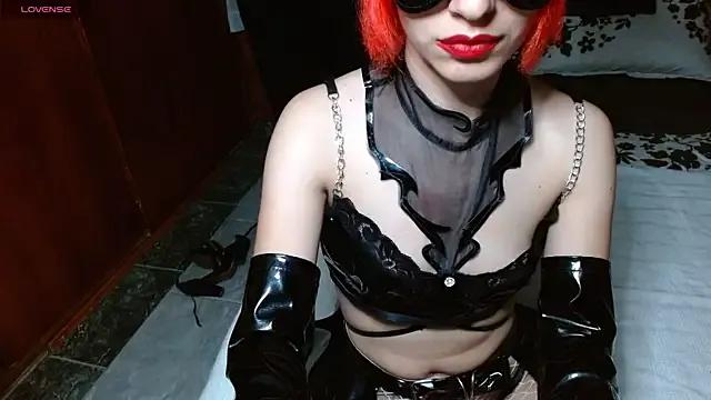 Persefonefire on StripChat