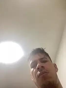 Freechat piterrr_hot on StripChat