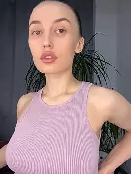 Polli_Kiss on StripChat 