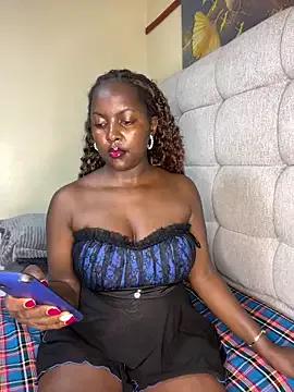 prettiepearl on StripChat