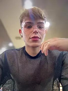 Freechat PRINCE_STEV on StripChat