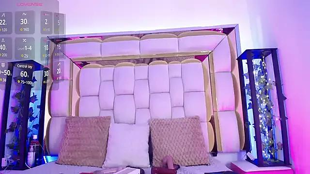 Princess_Helena on StripChat