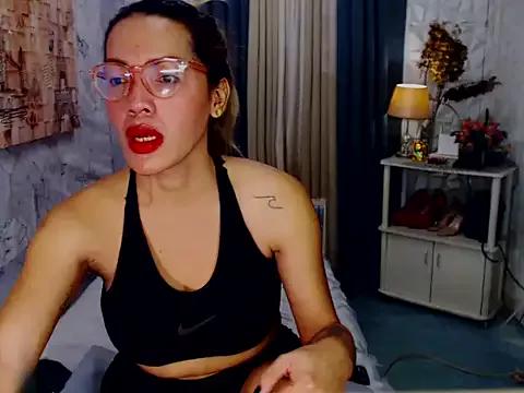 QueenDivineTsx on StripChat 