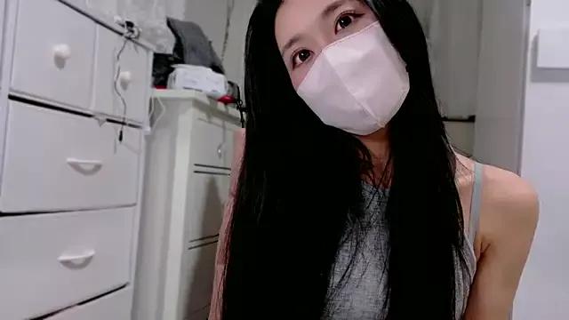 ramuchan_desu on StripChat