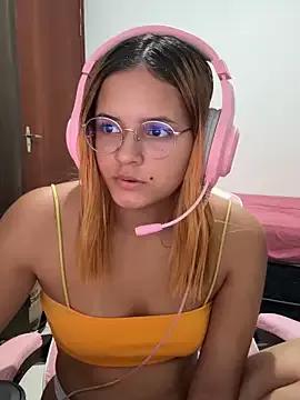 Freechat rayssabjj on StripChat