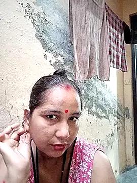 reemacouple007 on StripChat 