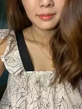Ri210 on StripChat 