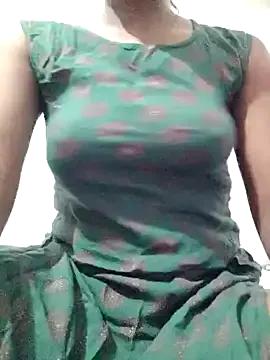 rituporna2004 on StripChat