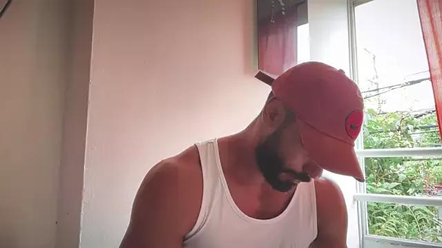 romeolovedark on StripChat