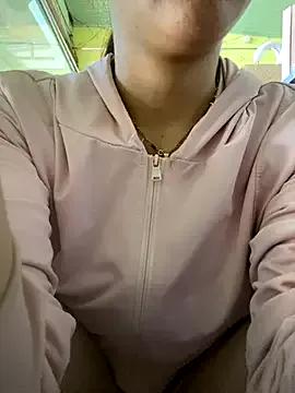 Rosa_998 on StripChat