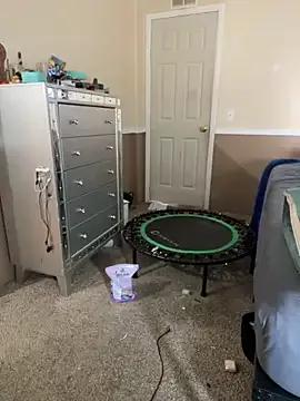 SafeinouterSpace on StripChat