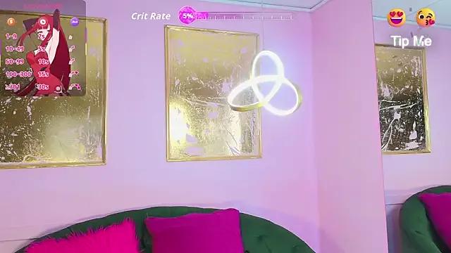 scarlette69 on StripChat