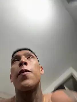 Freechat sendfer on StripChat