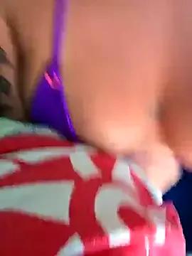 sexy7883 on StripChat