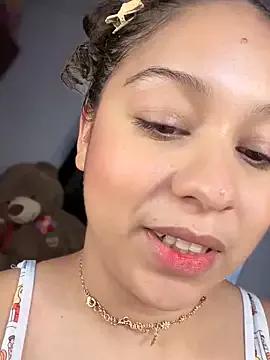 Freechat Shara_dreams on StripChat