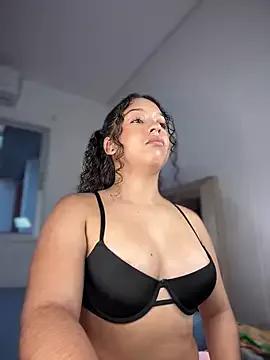 Freechat Shara_dreams on StripChat