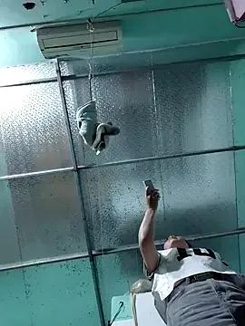 Freechat Singlemom69x on StripChat