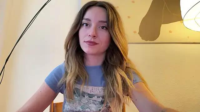 SirenaBelle on StripChat