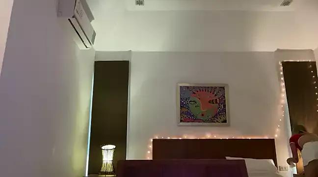 SirenaBelle on StripChat