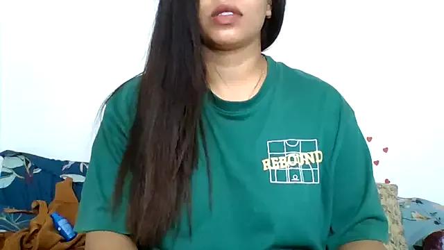 Group sparkling_queen on StripChat