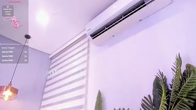 Freechat stephanymonroe on StripChat