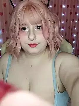StrawberryPleasure on StripChat