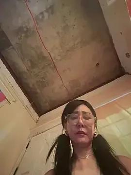 sweetieme on StripChat