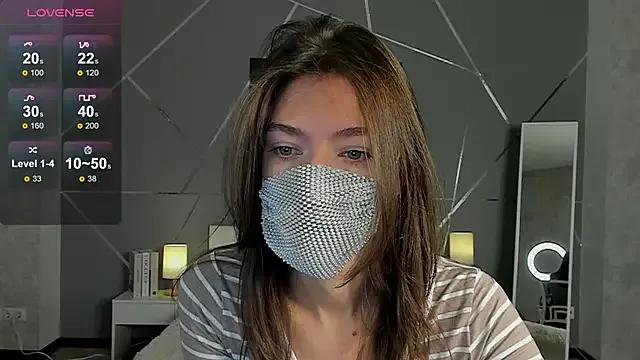 take_me_to_moon on StripChat