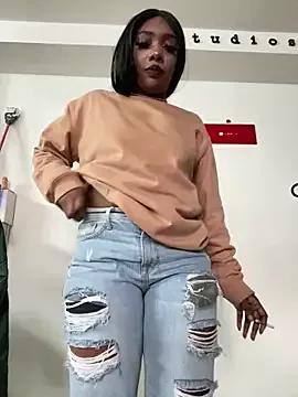 TIFFANYYSTAR on StripChat 
