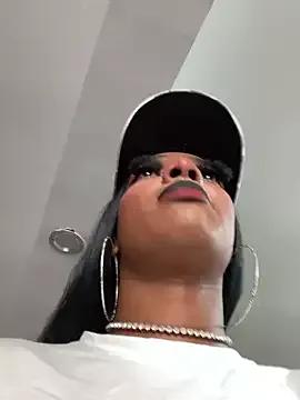 TIFFANYYSTAR on StripChat 