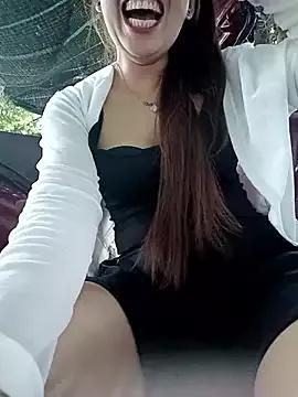 Tina_Ty on StripChat