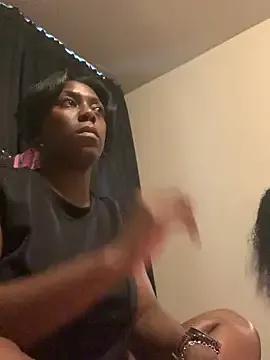 Freechat TrueeFantasee on StripChat