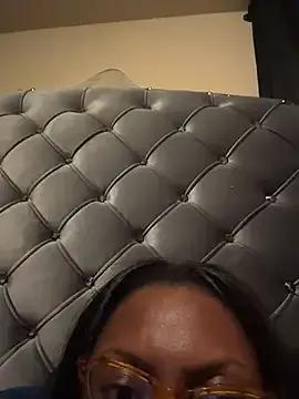 Freechat TrueeFantasee on StripChat