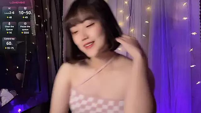 Freechat tw_angelyunana on StripChat