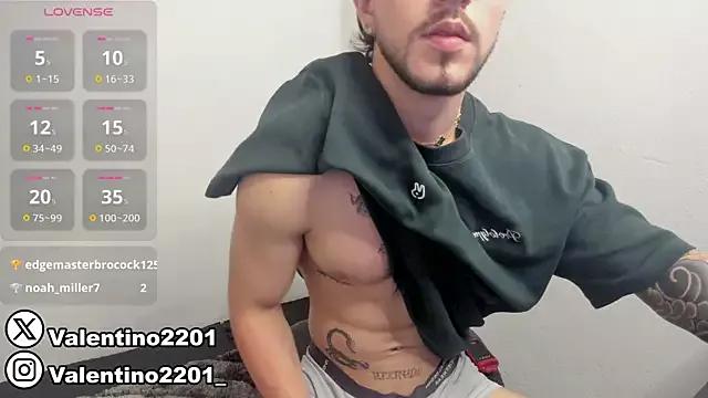 Valentino_Xander on StripChat