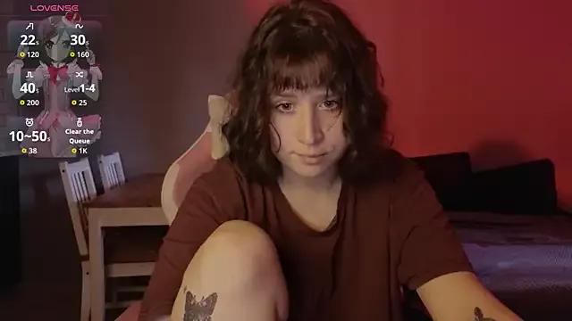 whatamarrie on StripChat