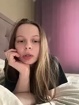 wrenlie on StripChat