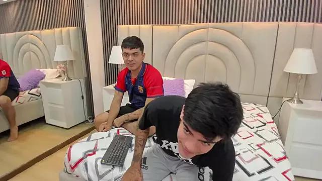 Xtreme_Boys on StripChat 